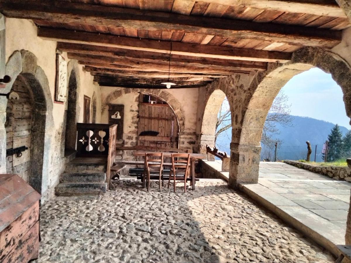 Dossena Dimora Storica Al Lac Conte Tomaselli Villa Madonna della Costa Esterno foto