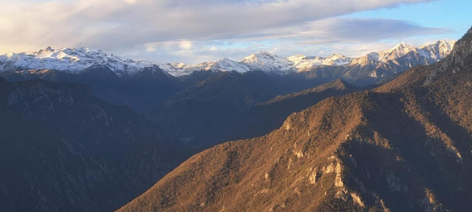 Dossena Dimora Storica Al Lac Conte Tomaselli Villa Madonna della Costa Esterno foto