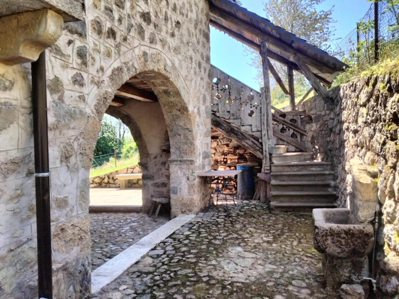 Dossena Dimora Storica Al Lac Conte Tomaselli Villa Madonna della Costa Esterno foto