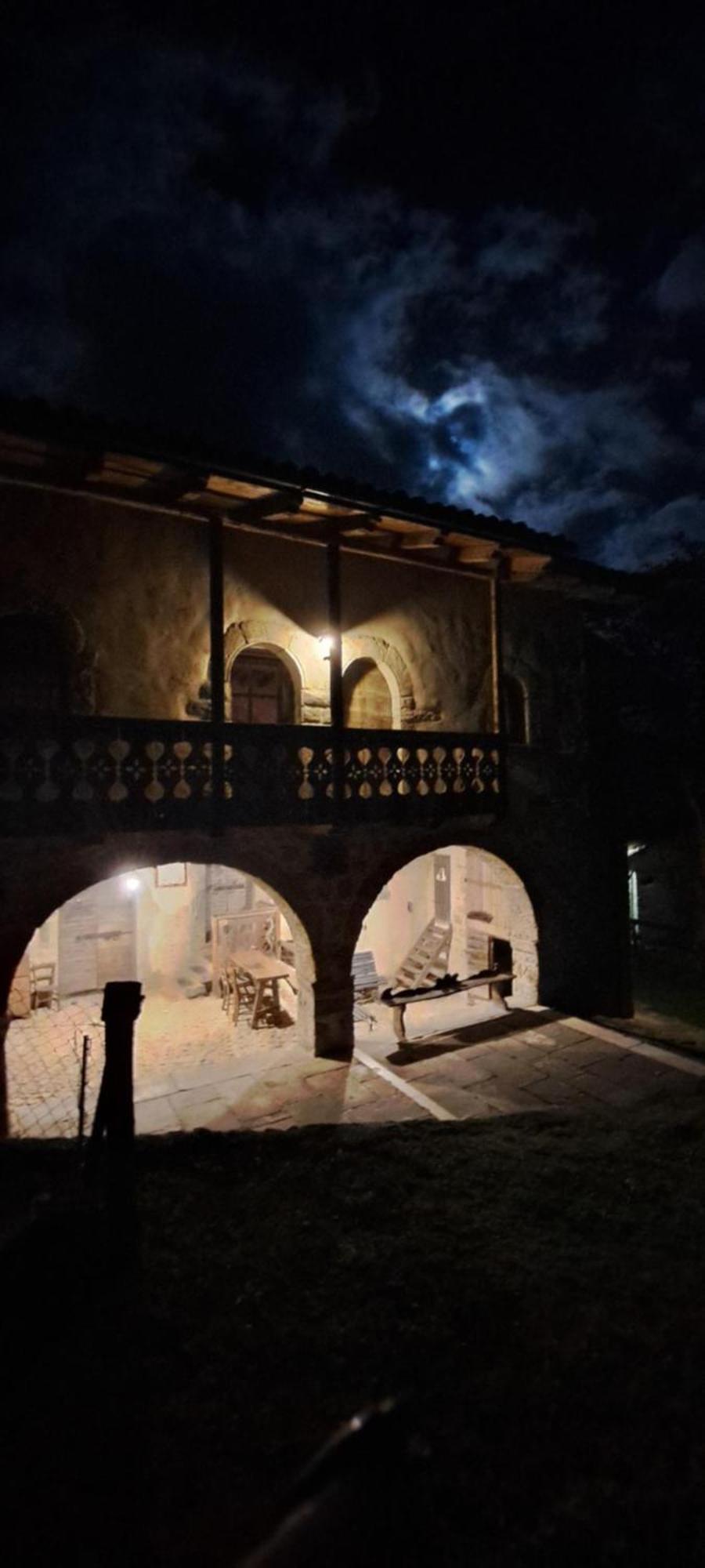 Dossena Dimora Storica Al Lac Conte Tomaselli Villa Madonna della Costa Esterno foto